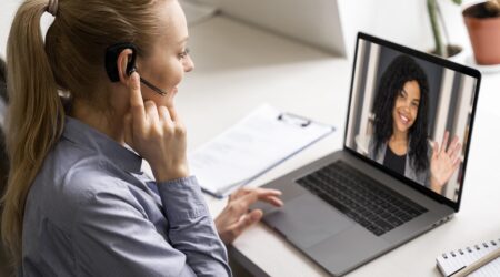 medium-shot-woman-in-video-conference